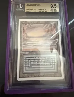 BGS graded dual Lands: Volcanic Island And Underground Sea As Seen In Pictures - Image 1