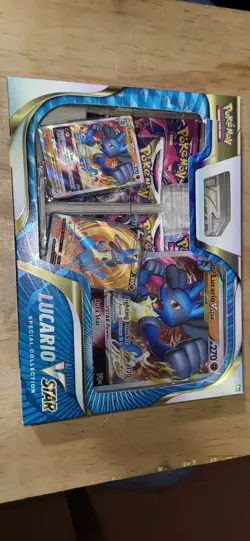 Pokemon TCG Lucario VSTAR Premium Collection (290-85124) - Image 1