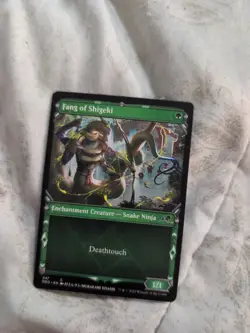 2022 MTG Fang of Shigeki 347 NM Kamigawa Neon Dynasty Showcase Green Common - Image 1