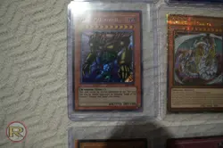 Yu-Gi-Oh HUGE VINTAGE LOT SALE MRD, PSV, LOB, AND MORE GATE GUARDIAN MRD-000 - Image 3