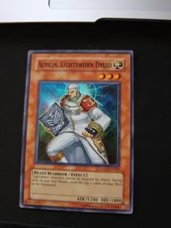 Yugioh Aurkus, Lightsworn Druid LODT-EN081 Super Rare 1996 Print NM - Image 1