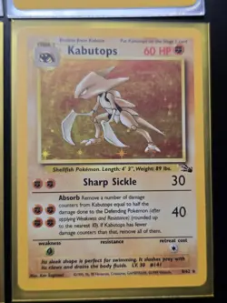 Hitmonlee, Raichu, Ditto, Kabutops Pokemon Cards Fossil Collection Lot - Image 4