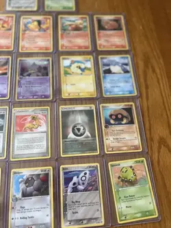 Lot of 23 Pokemon Cards from 2005 and 2007 - Image 3