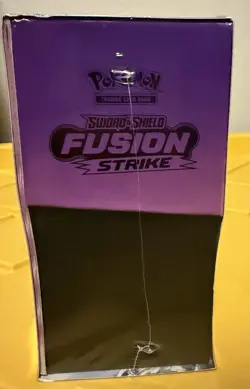 Nintendo Pokemon TCG Sword & Shield-Fusion Strike Elite Trainer Box - Image 3
