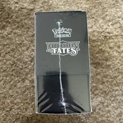 Pokemon TCG Hidden Fates Elite Trainer Box (ETB) New Factory Sealed - Image 3