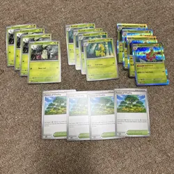 Pokemon TCG Playset - 4x Chikorita + 4x Bayleef + 4x Meganium Mega Evolution - Image 1