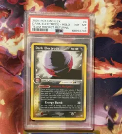 2004 Pokemon EX Dark Electrode Holo Team Rocket Returns Psa 8 - Image 1
