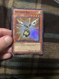 Yu-Gi-Oh 1st edition Armored Bee Super Rare #PRC1-EN007 - Image 4