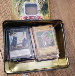 1996 Vintage Yu-Gi-Oh Trading Cards Bundle 208 with 2006 Tin 1st Edition - Image 2