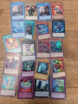 1996 Vintage Yu-Gi-Oh Trading Cards Bundle 208 with 2006 Tin 1st Edition - Image 5