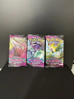 Sword & Shield - Fusion Strike Booster Pack - Pokemon TCG x3 - Image 1