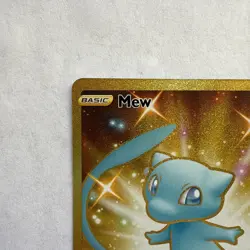 Pokemon Mew Holo Rare TCG Gold Card Celebrations 25th Anniversary 025/025 NM - Image 3