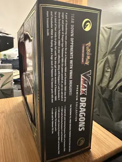 Pokemon TCG VMAX Dragons Premium Collection Box, Rayquaza, Duraludon - Image 5