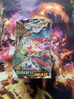 Pokemon TCG Darkness Ablaze Sword & Shield Darkness Ablaze Booster Box, 36 Packs 1037187595714 - Image 3