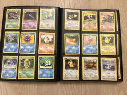 Pokemon TCG WOTC Binder with vintage cards 1999-2000 in EXCELLENT condition - Image 2