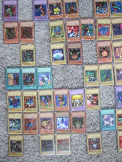 Yugioh Large Metal Raiders x210 Cards lot Unlimited, - Image 3