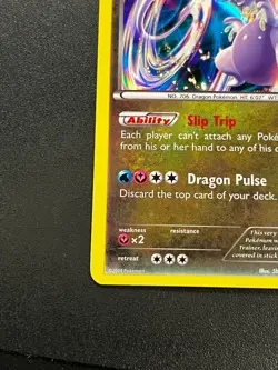 Goodra 77/119 - Phantom Forces Holo Rare Pokemon TCG Card LP - Image 2