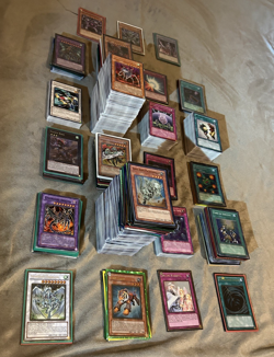 Yu-Gi-Oh! - 1200+ Lot of Cards - Rare/Super/ Ultra/Secret/Gold - NM/LP/MP/HP - Image 5