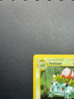 Pokemon Cards: Base Set 1st Edition Uncommon: Ivysaur 30/102 - Image 5