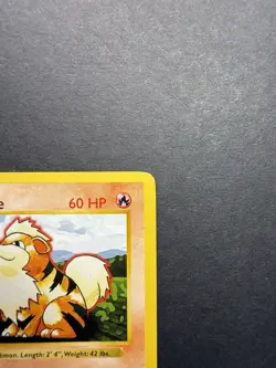 Pokemon Cards: Base Set 1st Edition Uncommon: Growlithe 28/102 - Image 3