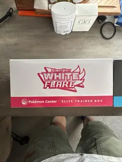 Pokemon Center Black Bolt & White Flare Elite Trainer Box ETB Set New Sealed - Image 2