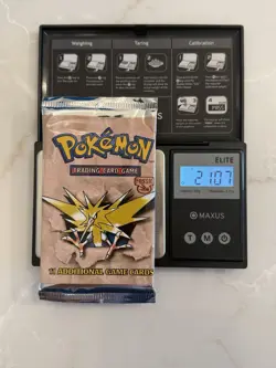 1999 Pokemon Fossil Booster Pack 11 Cards Factory Sealed 2 Packs Heavy WOTC - Image 2