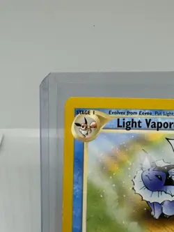 Light Vaporeon 52/105 Neo Destiny Uncommon Pokemon Card NM - Image 2