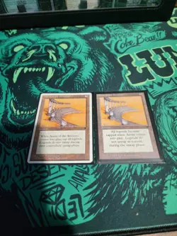 Magic The Gathering 2x Arena Of The Ancients : 1 LP Legends, 1 NM Chronicles - Image 1
