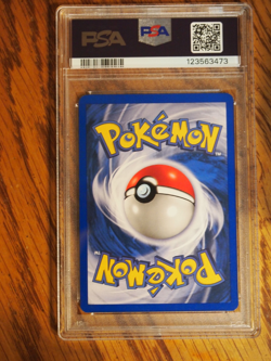 Pokemon 2000 Team Rocket Dark Blastoise rare holo card, PSA 8 - Image 3