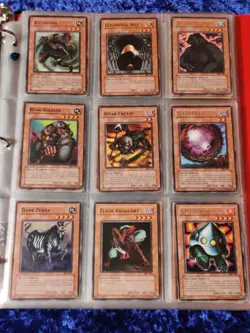 2X PSA & 100+ NM-LP Classic Yu-Gi-Oh! Cards Binder Collection - - Image 5