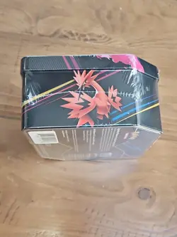Pokemon Crown Zenith Galarian Moltres Tin Promo + 5 Booster Packs! NM Sealed - Image 3
