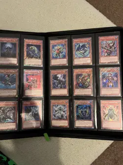 Yu-gi-oh! Binder Bundle Includes 330 Holo Cards blue eyes, dark magician - Image 2