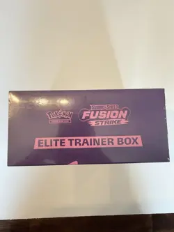 SEALED Pokemon TCG: Sword & Shield Fusion Strike Elite Trainer Box ETB 820650809330 - Image 5