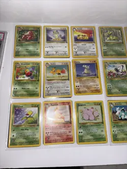 Lot of 36 Vintage Jungle Pokemon Cards WOTC 1999 - Image 3