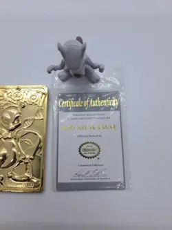 1999 Pokemon Mewtwo 23K Gold Plated Edition Trading Card BK & Tomy Mewtwo Figure - Image 3