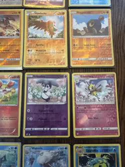 Lot Of 25 Pokemon Cards TCG 2016/2020 XY Evolutions And SWSH - Image 5