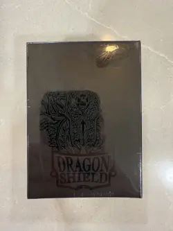 Gen Con 2025 Dragon Shield Event Exclusive Black/Gold Standard Card Sleeves - Image 2