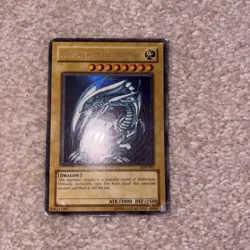 Yu-Gi-Oh! Blue-Eyes White Dragon SDK-001 Ultra Rare Unlimited MP-HP bleed - Image 2