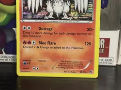 Pokemon TCG Black & White Legendary Treasures - Reshiram #28/113 Rare Holo Card - Image 3