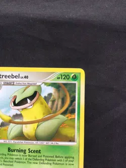 Pokemon Cards: Legends Awakened Rare: Victreebel 44/146 - Image 3