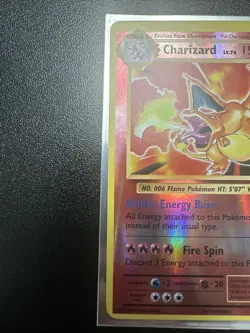 Pokemon TCG XY Evolutions Charizard 11/108 2016 Reverse Holo Rare - Image 3