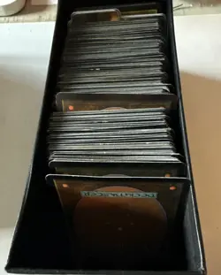 Magic: the Gathering Various Mixed Card Lot 200+ Cards Collection. From Estate - Image 4