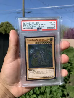 2013 Yugioh Blue Eyes White Dragon YSKR-EN001 Psa 9 - Image 1