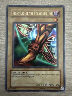 Yu-Gi-Oh! Exodia Lob 25th Anniversary LOB-EN12 Right Leg MP Ultra Rare - Image 1