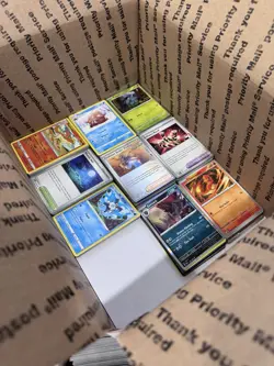 🔥 17lbs 4200+ UNSEARCHED Pokemon Bulk Lot! Some Holos & Vintage Cards LP/NM ✨ - Image 3