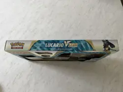 Pokemon TCG Lucario VSTAR Premium Collection (290-85124) 820650851247 - Image 4