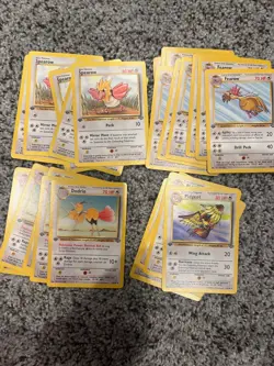 Jungle set Pokemon cards, assorted common, uncommon, rare some first edition - Image 5