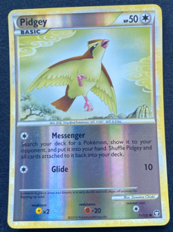 Pokemon Card Pidgey Triumphant Reverse Holo 71/102 (LP) - Image 1