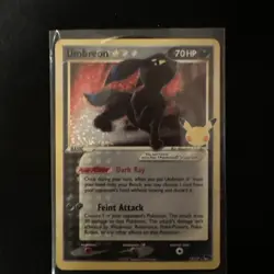 Umbreon Gold Star 17/17 Pokemon TCG Card Celebrations Classic Collection Holo - Image 1