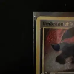 Umbreon Gold Star 17/17 Pokemon TCG Card Celebrations Classic Collection Holo - Image 3